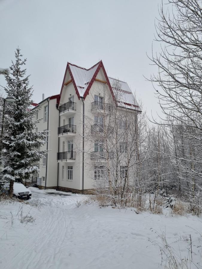 Vysoké TatryApartman Ostry Vrsok V Starom Smokovciアパートメント エクステリア 写真